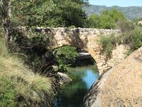 Puente sobre el río Bordón